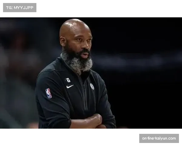 篮网进攻效率联盟垫底 缺乏核心持球手导致战术执行力不足